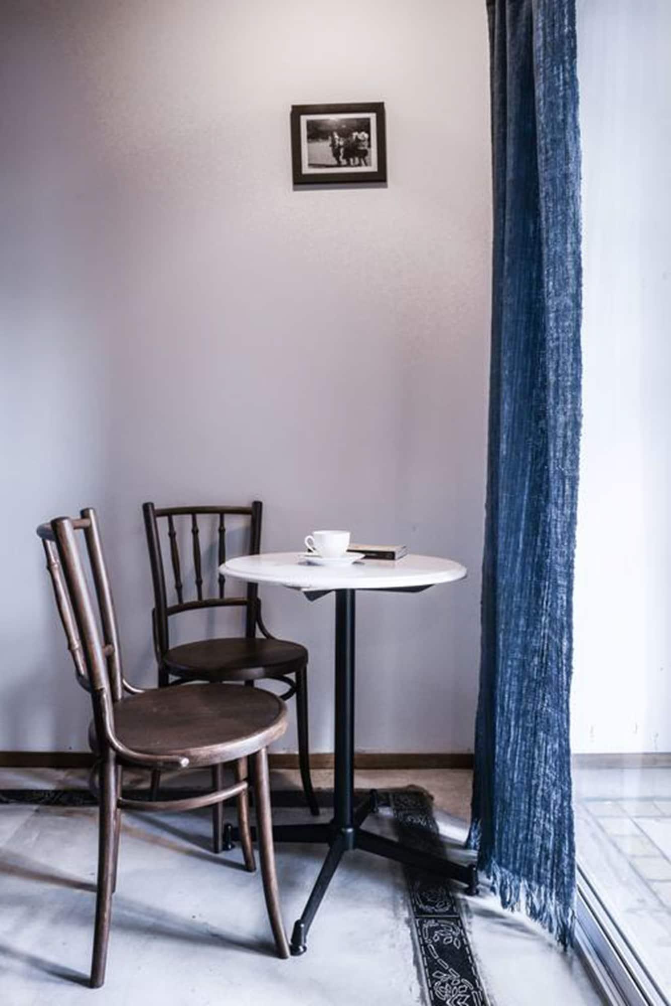 Neighbor Phuthon Bed & Breakfast Bangkok Bagian luar foto