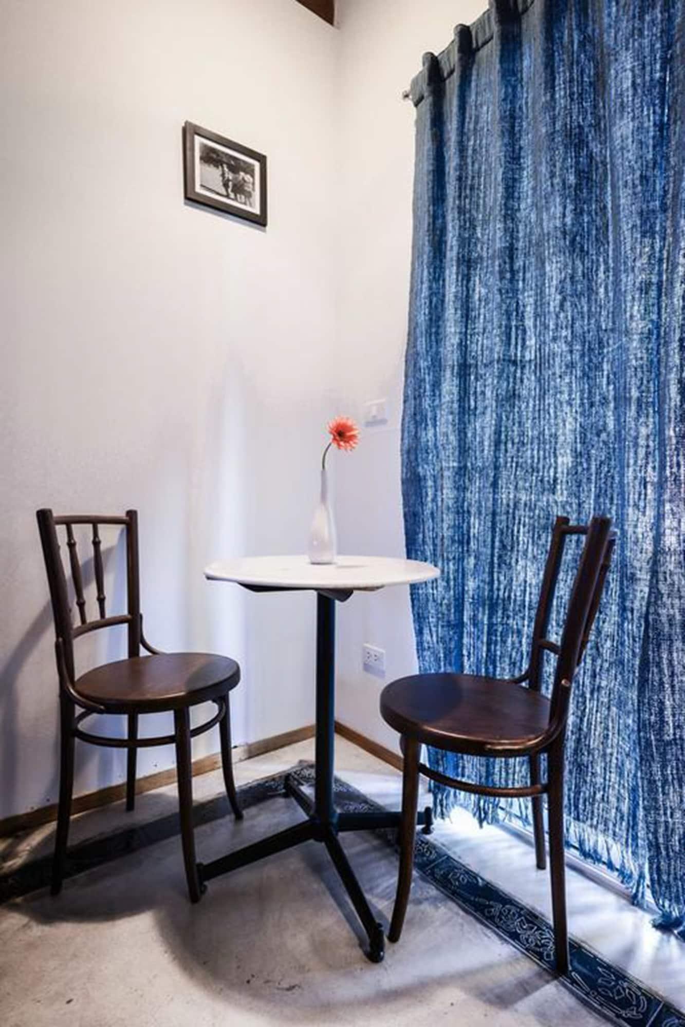 Neighbor Phuthon Bed & Breakfast Bangkok Bagian luar foto